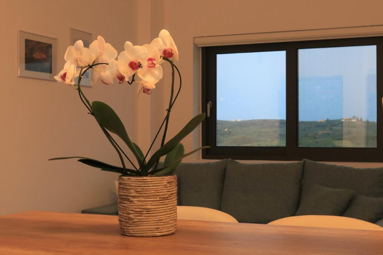 Cream Cozy Getaway - 3 Pearls Pool Retreat Apartment Dempla Exterior foto
