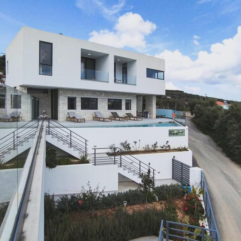 Cream Cozy Getaway - 3 Pearls Pool Retreat Apartment Dempla Exterior foto